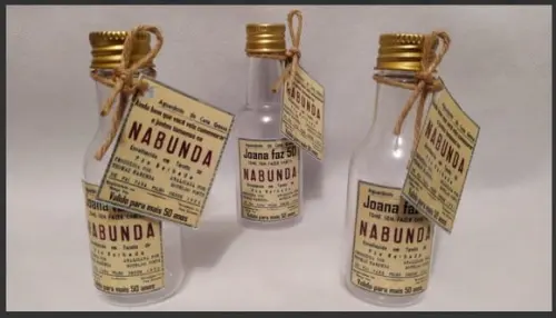 Garrafinha Cachaça Nabunda