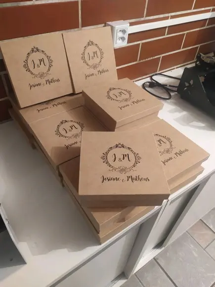 Presente Madrinha e Padrinho - com Tampa Personalizada