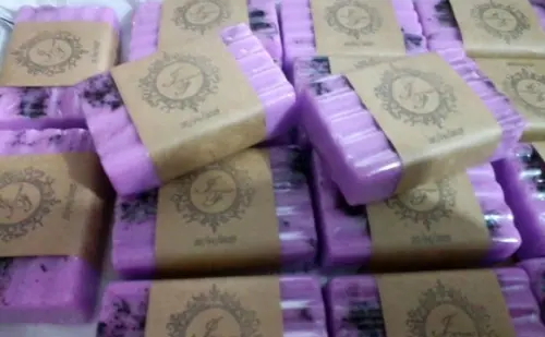 Sabonete Artesanal Lavanda Amora Vegano 55 Gramas