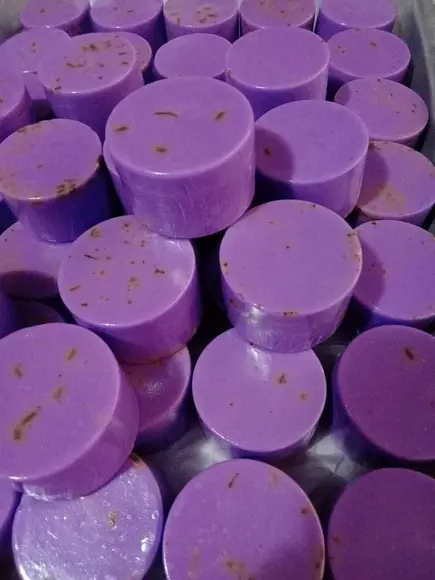 Sabonete Artesanal Redondo Vegano Amora e Açaí
