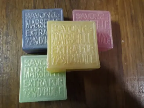 Sabonete em Barra (savon de Marseille)