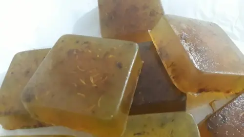 Sabonete Natural de Frutas e Ervas