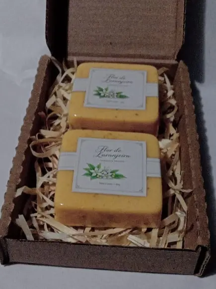 Sabonete Vegano - Caixa Rustica - Flor de Laranjeira