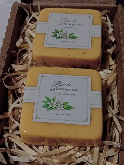 Sabonete Vegano - Caixa Rustica - Flor de Laranjeira