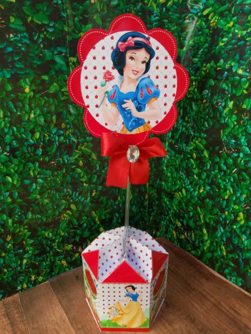 Arquivo Centro de Mesa Branca de Neve Studio e Pdf sem nome