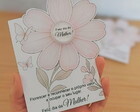Cartão com Creme Natura - Dia da Mulher
