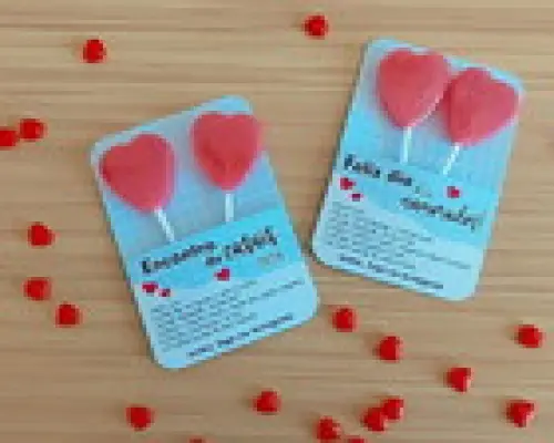 Card com 2 Pirulitos - Dia dos Namorados