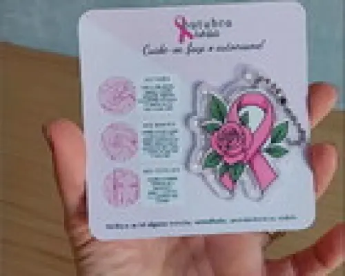 Cartão com Chaveiro Laço de Rosa em Acrílico - Outubro Rosa