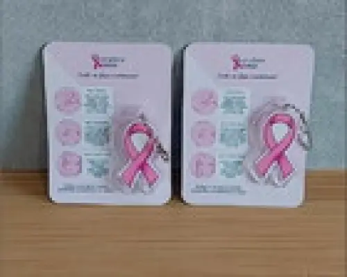 Cartão com Chaveiro Laço - Outubro Rosa