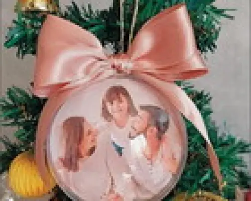 Bola de Natal em Acrílico
