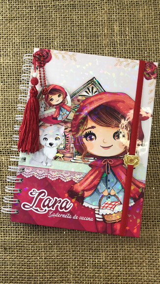 Caderneta de Saúde Personalizada - Chapeuzinho Vermelho