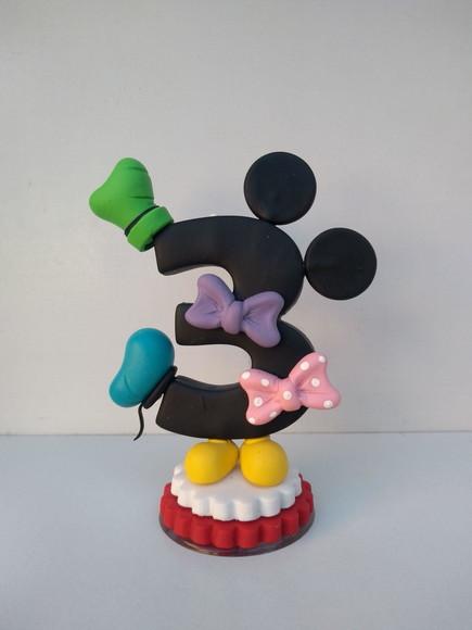 Vela personalizada turma do Mickey