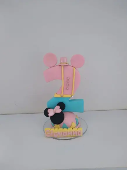 Vela personalizada Circo da Minie