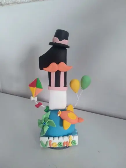 Vela personalizada Mundo Bita