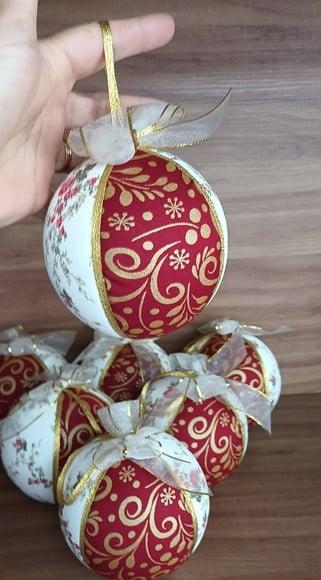 Bolas de Natal em Patchwork