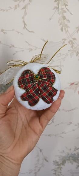 Bolas de Natal em Patchwork