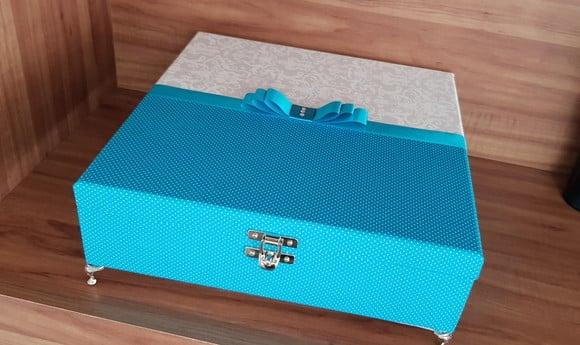 Caixa kit toalette