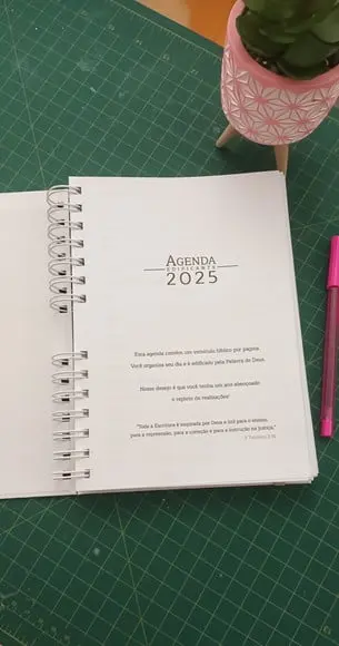 Agenda Pessoal 2025 Personalizada Edificante