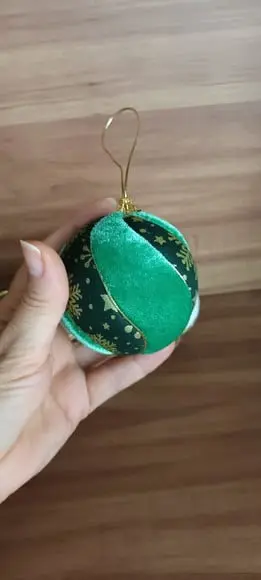 Bolas de Natal em Patchwork