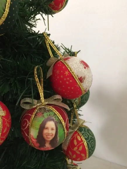 Bolas de Natal em Patchwork