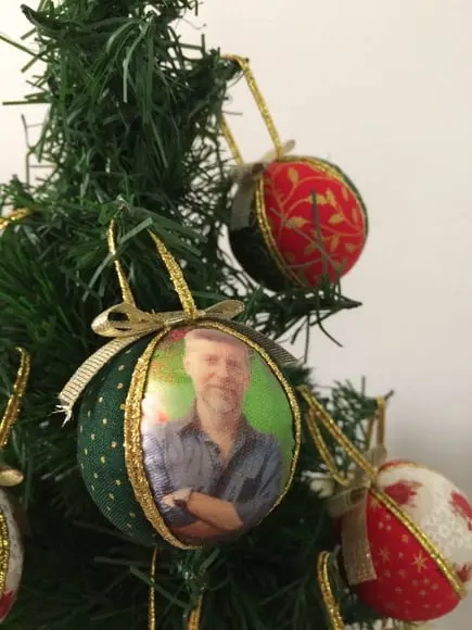 Bolas de Natal em Patchwork