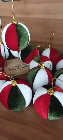 Bolas de Natal em Veludo Cristal