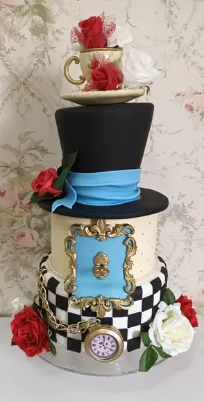Bolo Alice Venda
