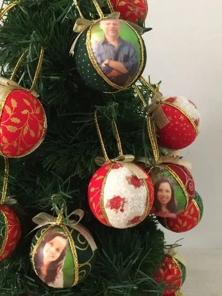 Bolas de Natal em Patchwork