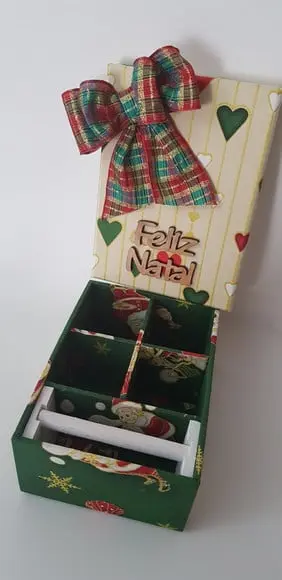 Caixa decorada natal
