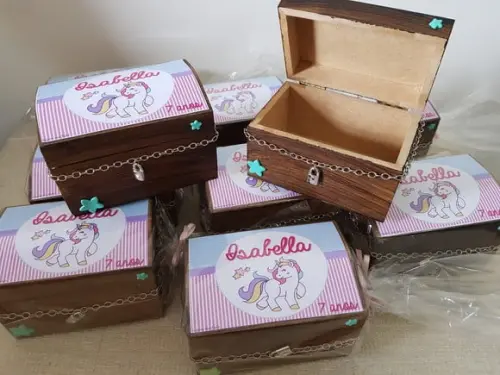 Lembrancinha Unicornio Bau mdf