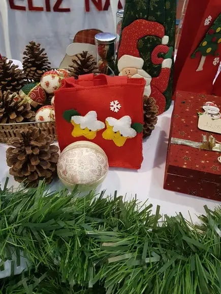 Sacolas feltro natal