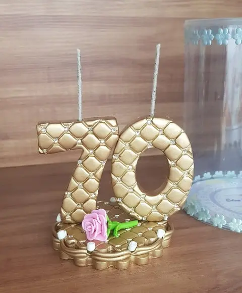 Vela 70 anos