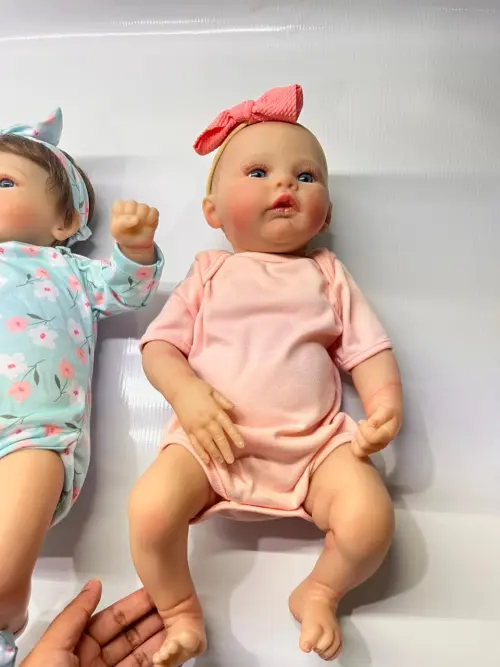 Bebê Reborn Rose Recém Nascido Realista Corpo de Vinil 50cm
