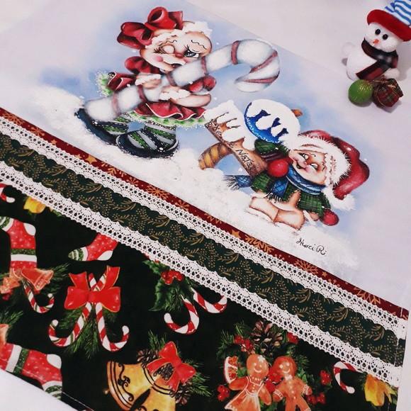 Pano de Copa ou Prato com Pintura à Mão - Biscoitos de Natal