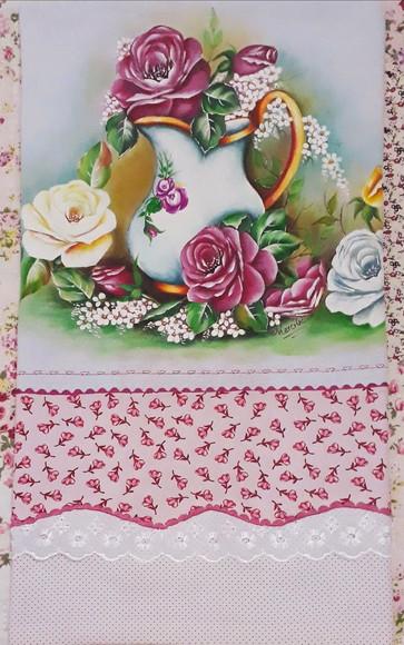 Pano de Copa ou Prato Pintado à Mão - Jarra e Rosas