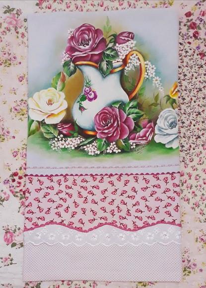 Pano de Copa ou Prato Pintado à Mão - Jarra e Rosas