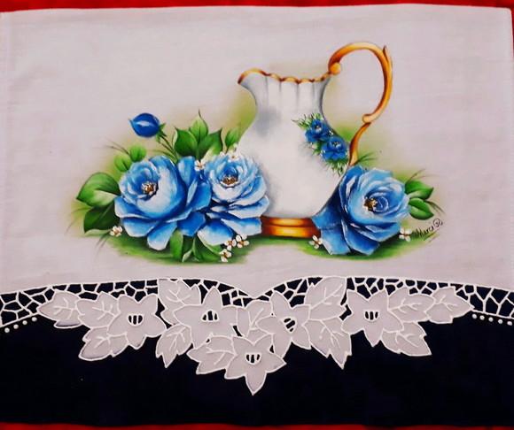 Pano de Copa ou Prato Pintado à Mão - Jarra e Rosas Azuis