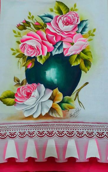 Pano de Copa ou Prato Pintado à Mão - Vaso e Rosas