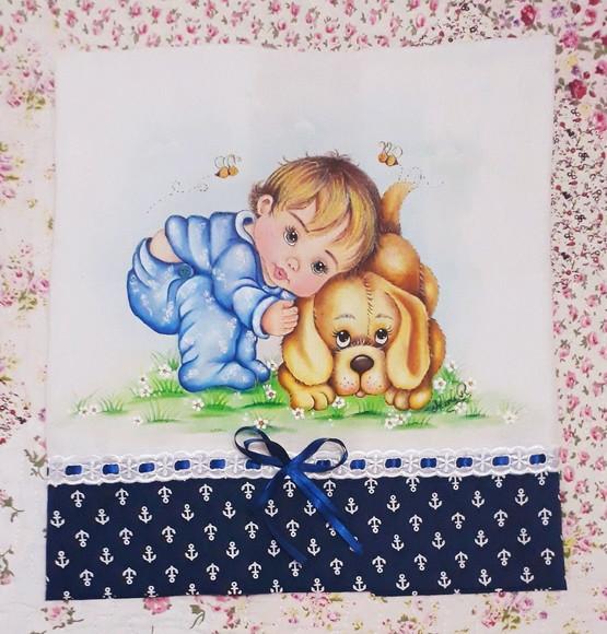 Fralda de passeio pintada à mão - menino com cachorrinho