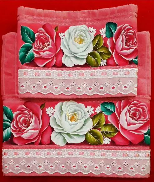 Jogo de Toalha de Banho e Rosto Pintada à Mão - Rosas