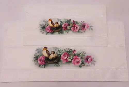 Jogo de Toalha de Banho e Rosto Pintada à Mão - Rosa e Pássaro
