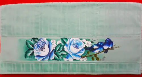 Toalha de Rosto cor Verde - Rosas e Pássaros
