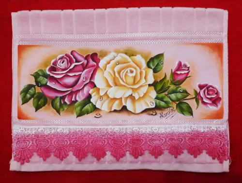 Toalha de Mão Lavabo Pintada à Mão - Rosas