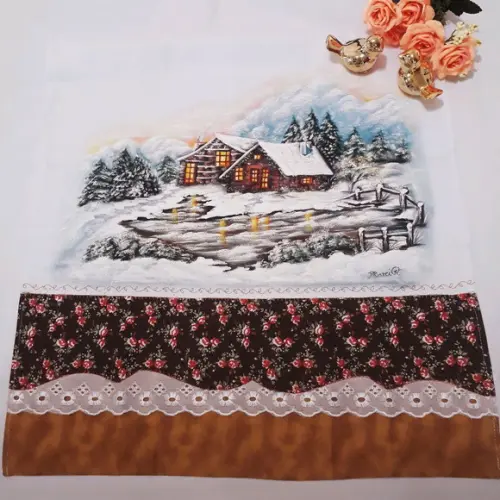 Pano de Copa ou Prato Pintado à Mão - Casinhas na Neve