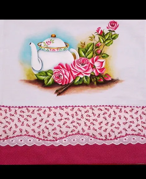 Pano de Copa ou Prato Pintado à Mão - Chaleira e Rosa