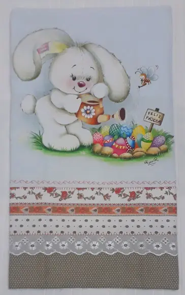 Pano de Copa ou Prato Pintado à Mão - Coelho Feliz Páscoa