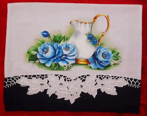 Pano de Copa ou Prato Pintado à Mão - Jarra e Rosas Azuis