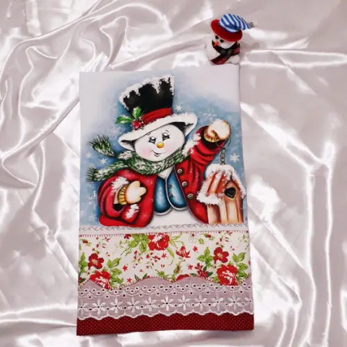 Pano de Copa ou Prato Pintado à Mão - Boneco de Neve