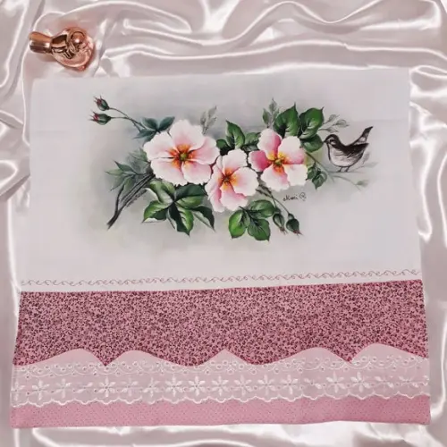 Pano de Copa ou Prato Pintado à Mão - Flores e Pássaro