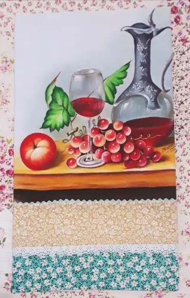 Pano de Copa ou Prato Pintado à Mão - Frutas e Vinhos